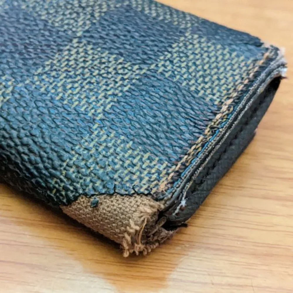 Louis Vuitton Damier Key Holder/Wallet #1527💥PRICE DROP💥